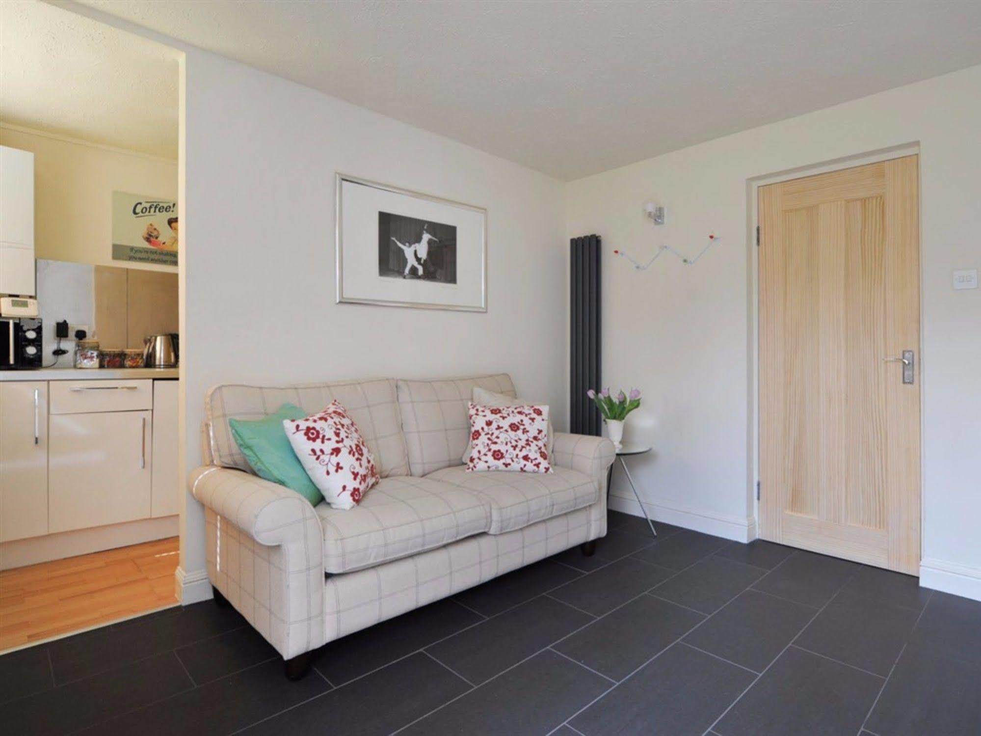 Kensington Court Apartamento Bath Exterior foto