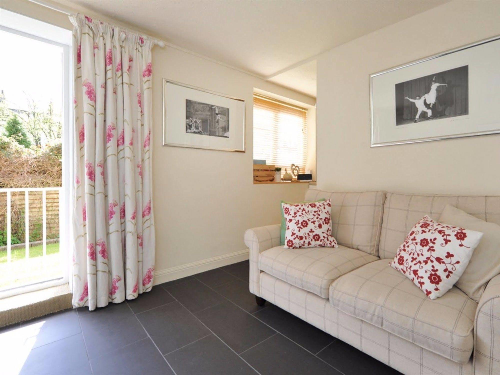 Kensington Court Apartamento Bath Exterior foto